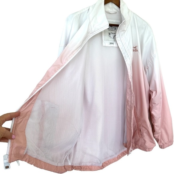 Hollister windbreaker jacket, dolman sleeves, oversized fit, high-low hem - Picture 10 of 15